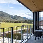 Steinbock Apartament *